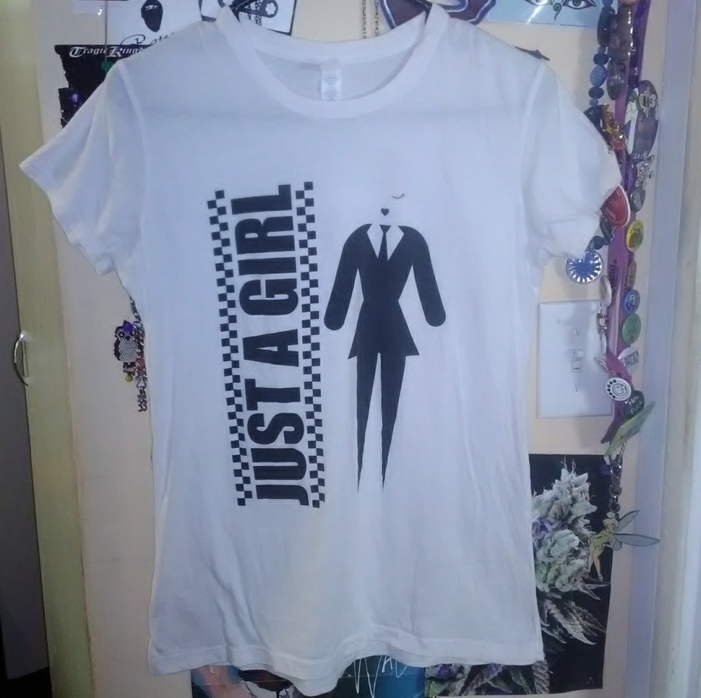 Gwen Stefani "Just A Girl" Tee